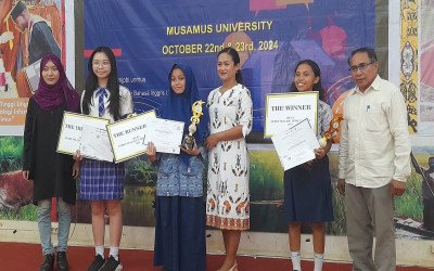 SMP MUHAMMADIYAH MERAUKE RAIH RUNNER UP LOMBA STORYTELLING - MUSAMUS ENGLISH COMPETITION